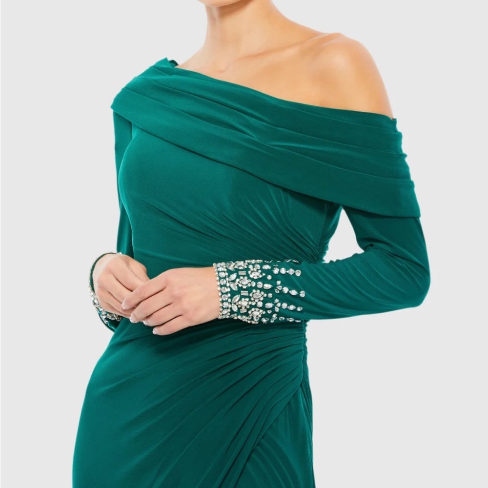 New ~ MAC DUGGAL 12231 
Green Beaded Cuff Drop Shoulder Faux Wrap Gown ~ 0 - Picture 2 of 11